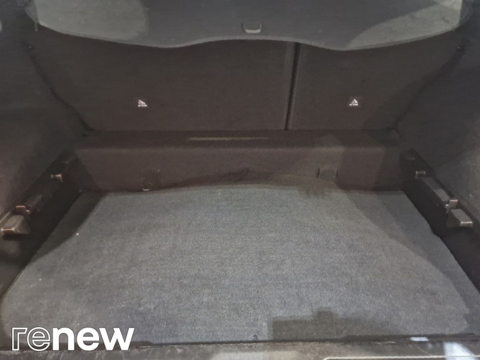 2022 Renault Kadjar - image 12