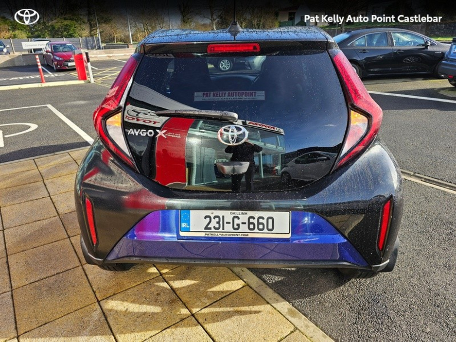 2023 Toyota Aygo - image 4