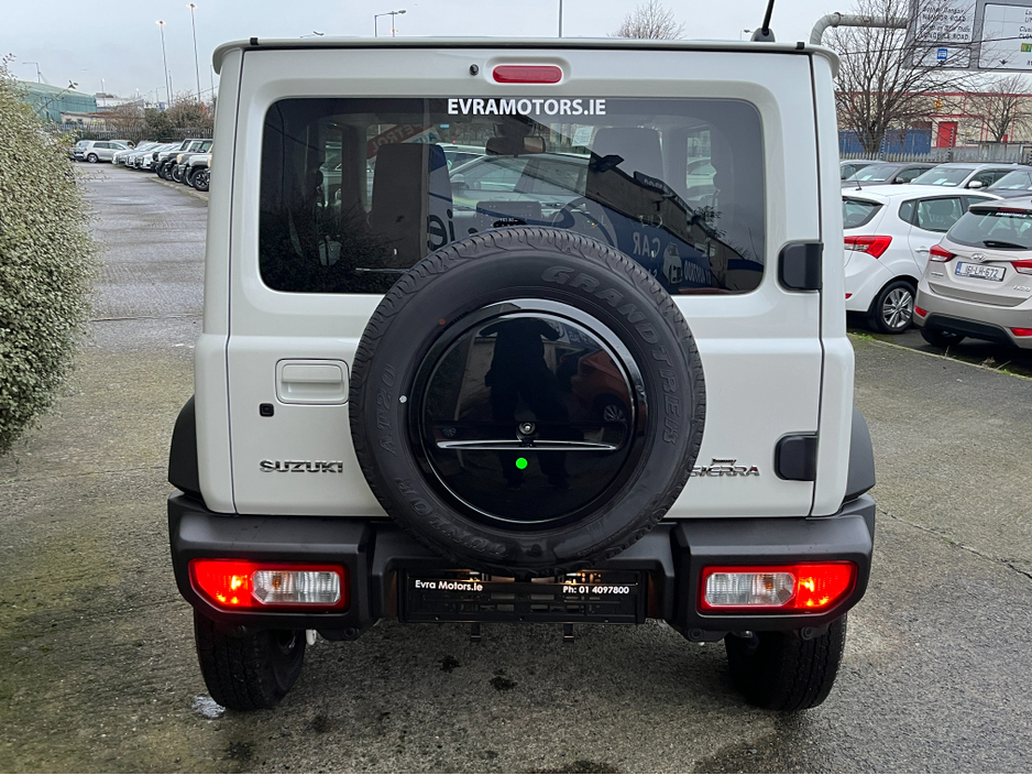 2025 Suzuki Jimny SIERRA 4 SEAT AUTOMATIC 1.5 PETROL  //HIGH SPEC//BRAND NEW//DELIVERY MILES//HEATED SEATS//KEYLESS ENTRY// €37,950