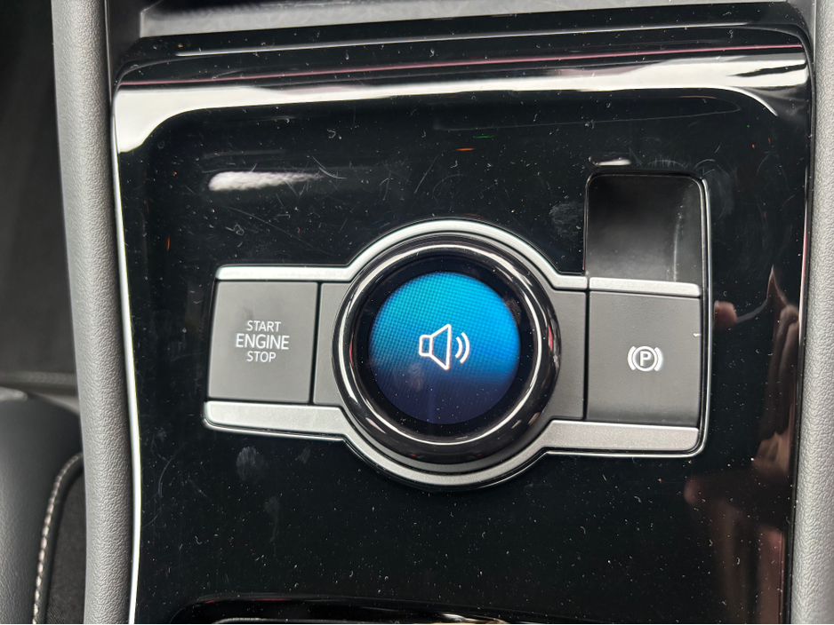 2025 Volkswagen Tiguan R-LINE ETSI S-A TSI DSG €49,900