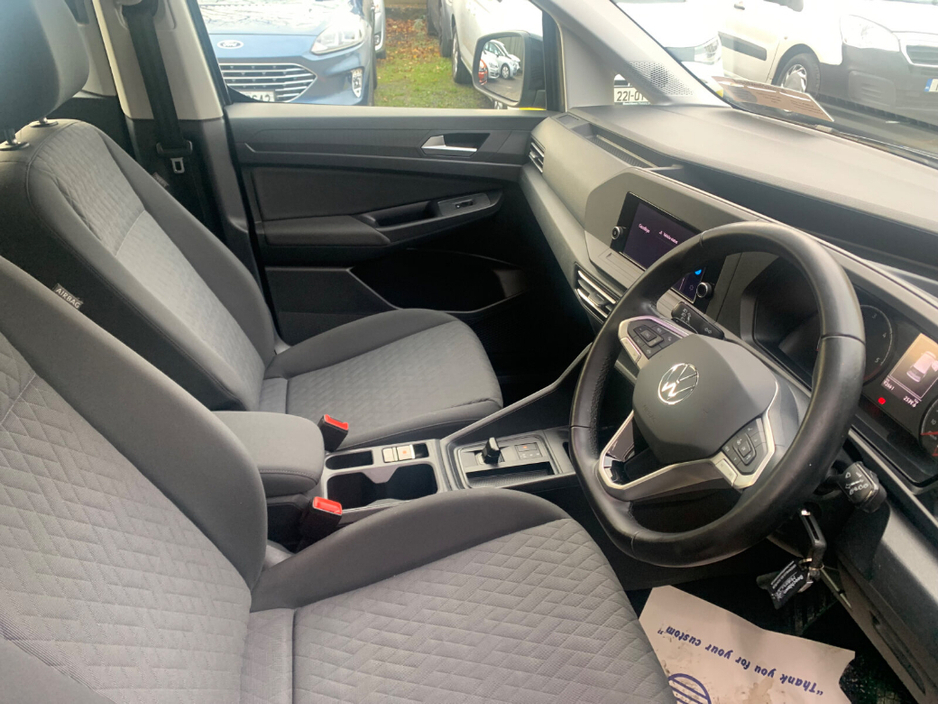 2023 Volkswagen Caddy Maxi LIFE 2.0 TDI DSG 7 SEATER // GREAT CONDITION // ONE OWNER // DOCUMENTED SERVICE HISTORY // 02/27 NCT AND €210 ROAD TAX // €38,950