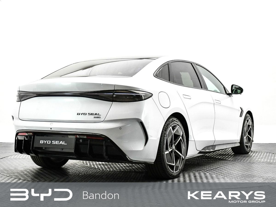 2026 BYD Seal - image 3