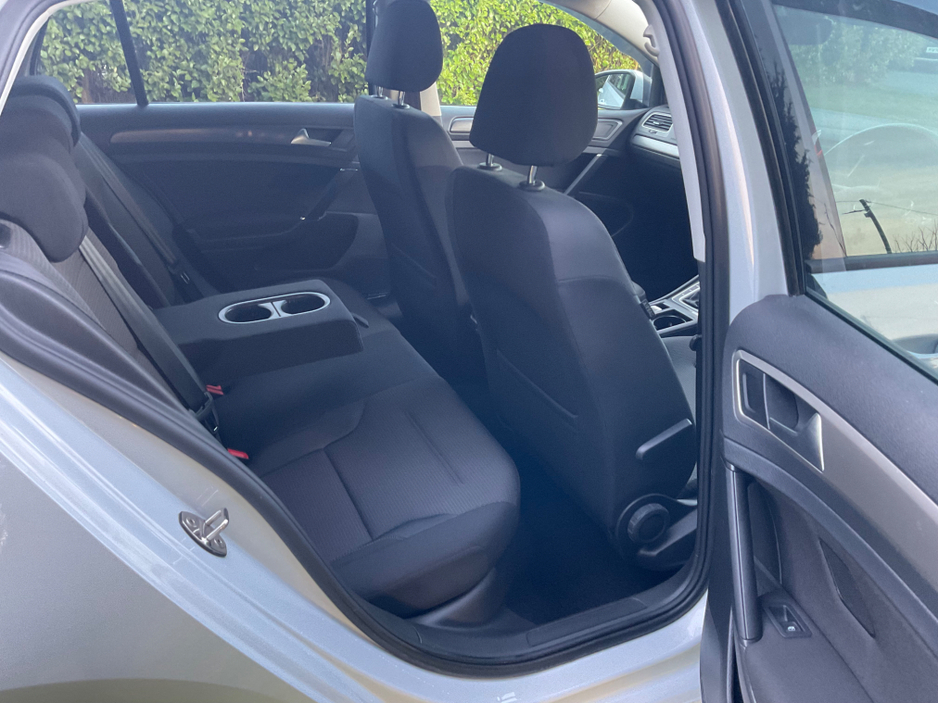2018 Volkswagen Golf - image 22