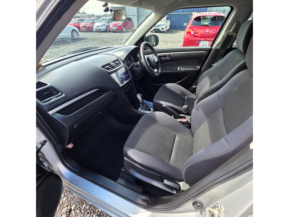 2016 Suzuki Swift - image 18