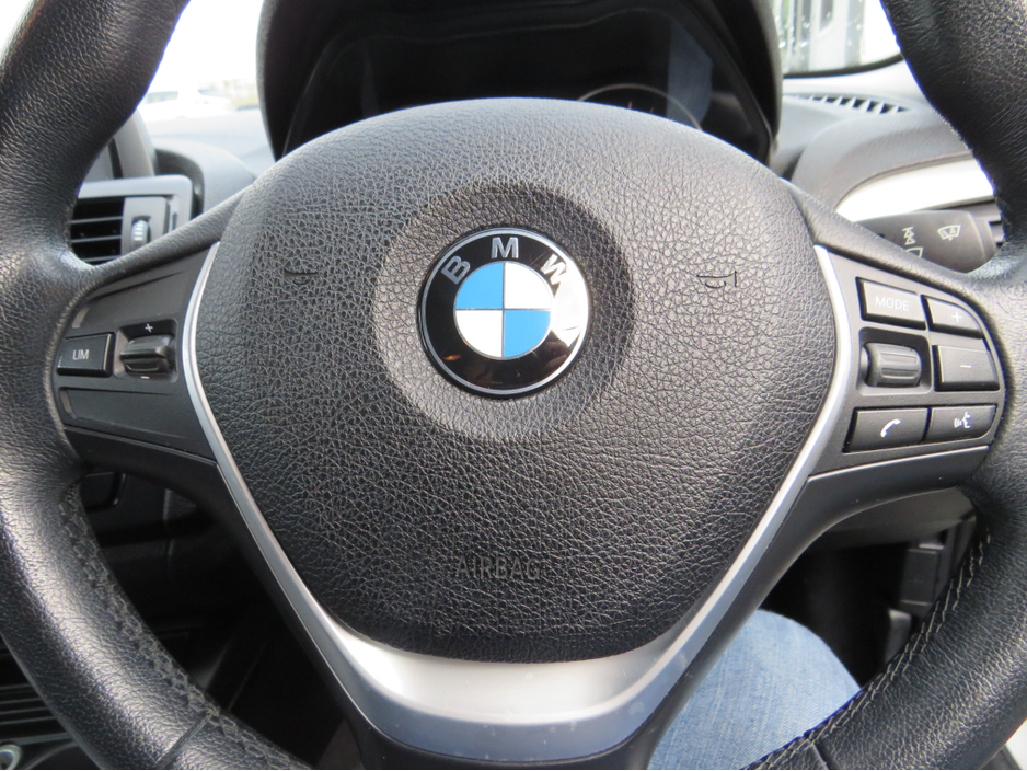 2014 BMW 1 Series - image 12