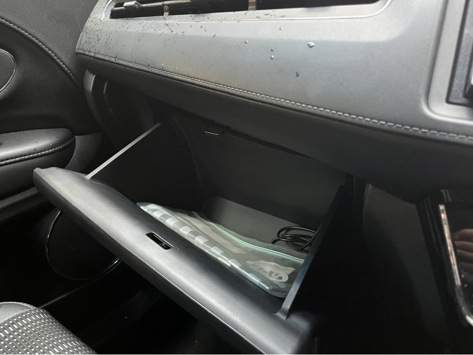 2016 Honda Vezel €15950 2016 HONDA VEZEL HYBRID Z 1.5 AUTOMATIC / CRUISE CONTROL / REVERSE CAMERA / HEATED SEATS €15,950