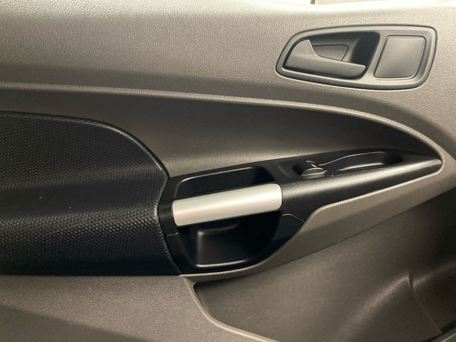 2023 Ford Transit - image 11