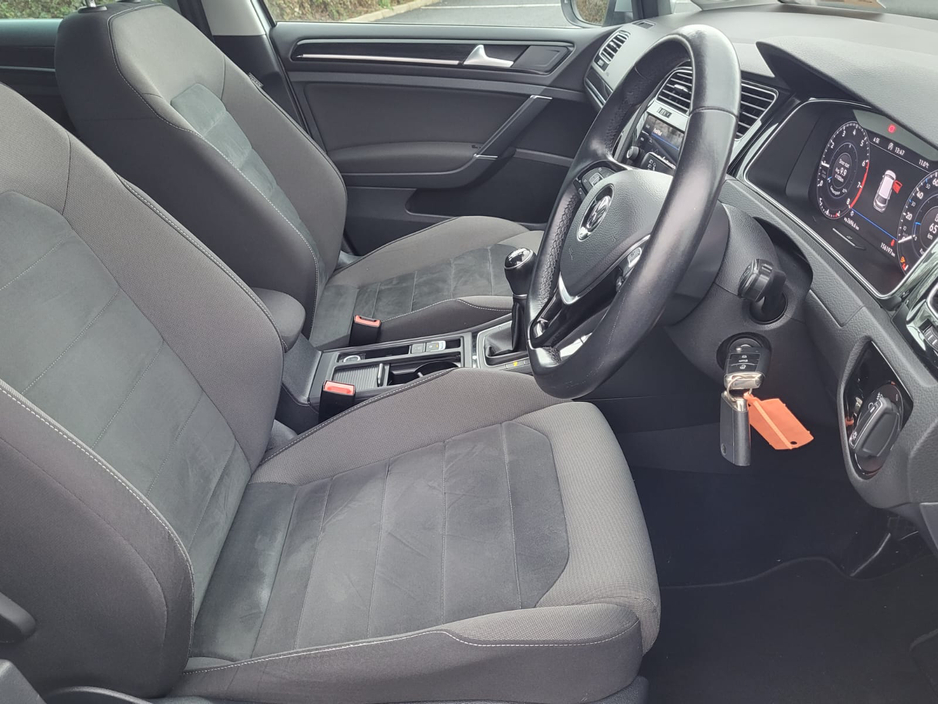 2018 Volkswagen Golf  €14,999