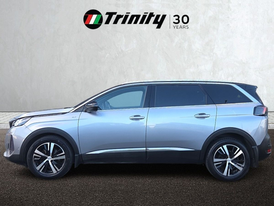 2024 Peugeot 5008 - image 5