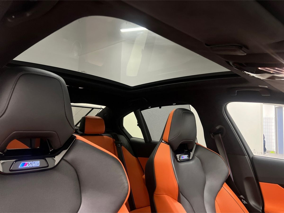 2025 BMW M5 G90 M5 Saloon