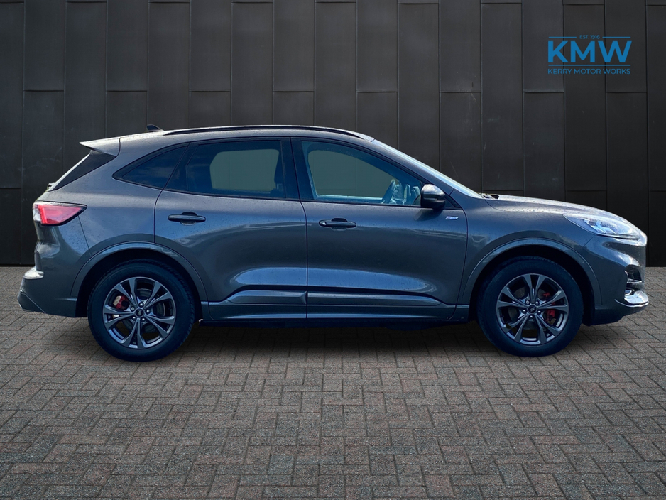 2023 Ford Kuga ST-Line X PHEV 225BHP Auto €34,950