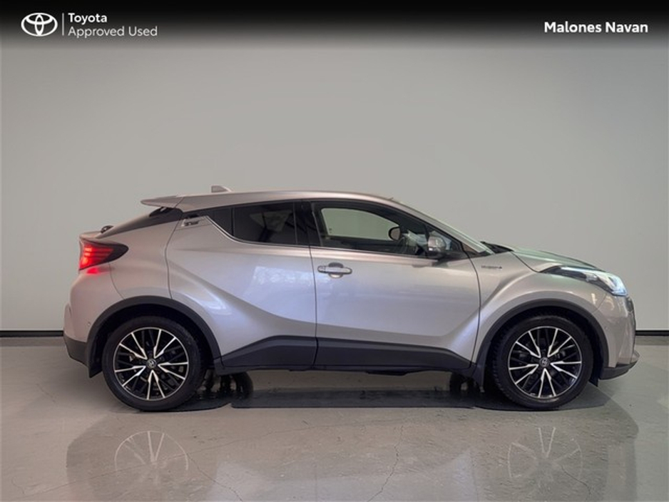 2020 Toyota C-HR - image 3