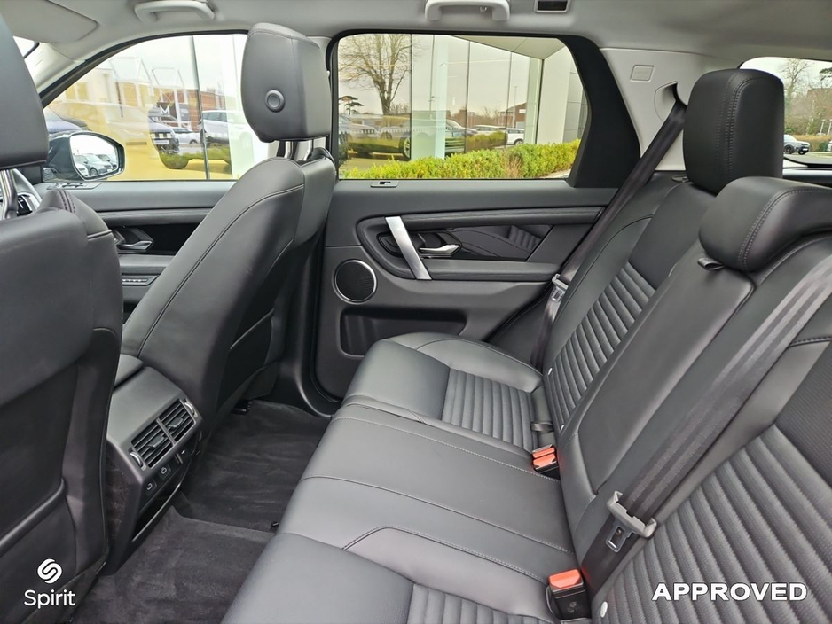 2025 Land Rover Discovery Sport 1.5 I3 PHEV S Automatic €62,950