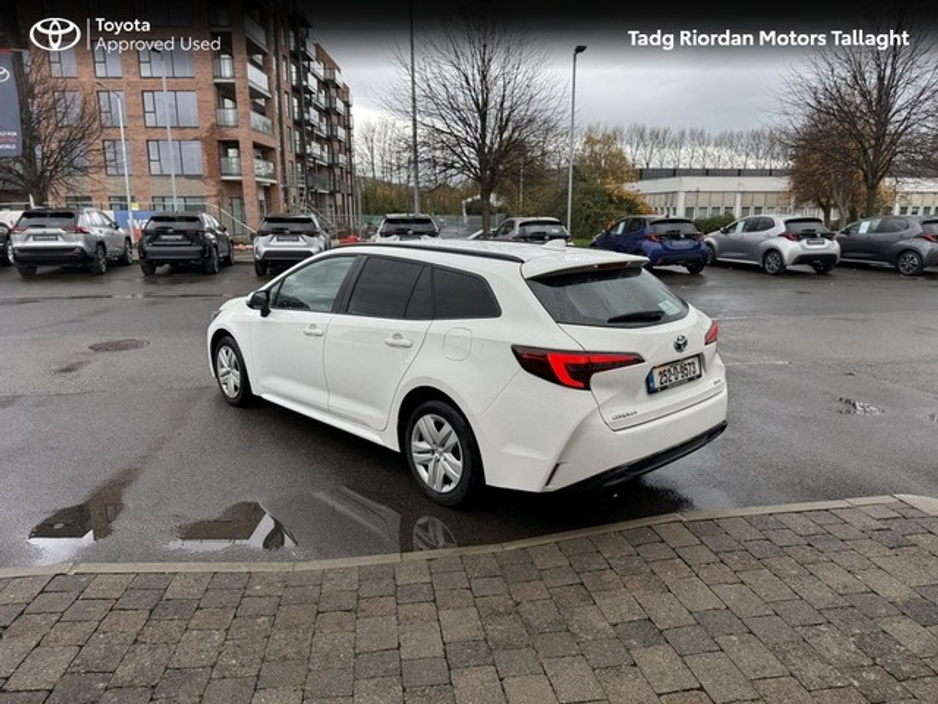 2025 Toyota Corolla - image 16