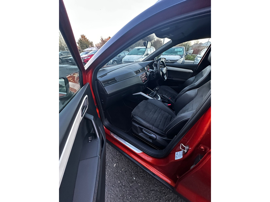 2020 SEAT Arona 1.0 TSI 115HP XCELLENCE 5DR €16,950