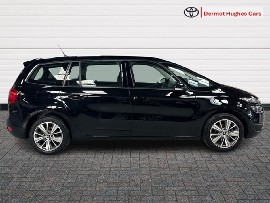 2016 Citroen C4 Picasso - image 3