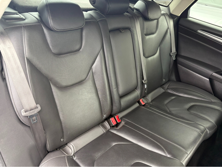 2018 Ford Mondeo - image 11