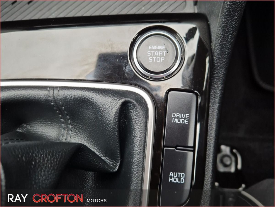 2023 Kia Sportage - image 17