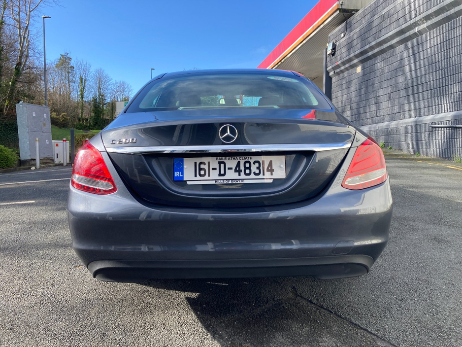 2016 Mercedes-Benz C Class - image 6