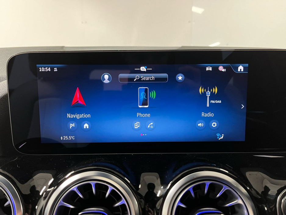 2026 Mercedes-Benz GLA Class - image 18