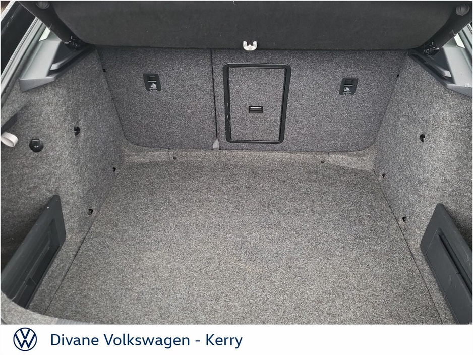 2015 Skoda Octavia - image 9