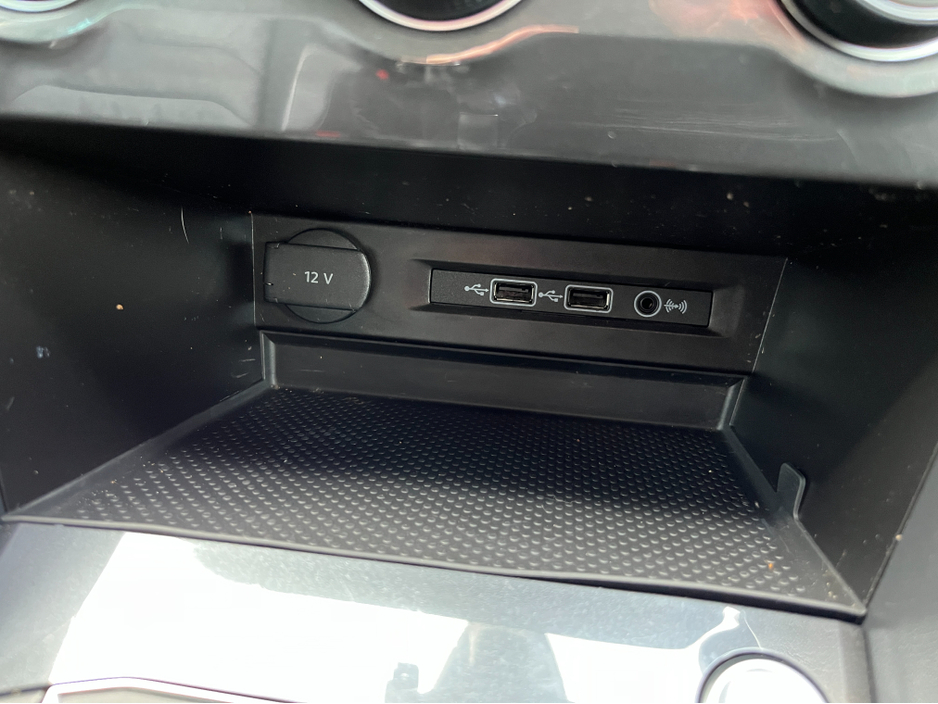 2019 Volkswagen Tiguan - image 21