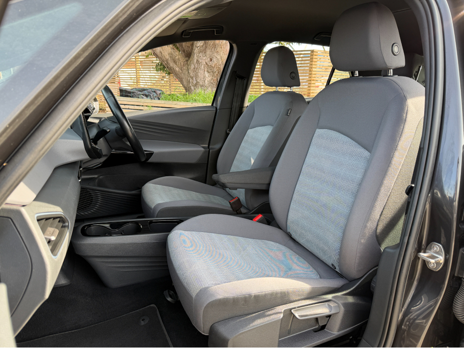 2021 Volkswagen ID.3 - image 27