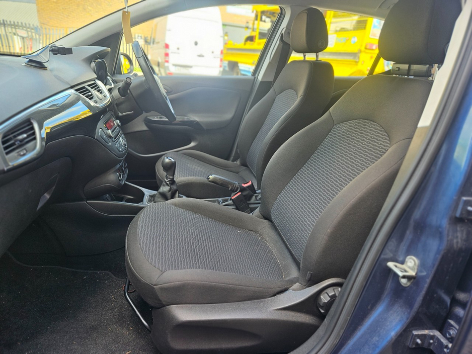 2016 Opel Corsa - image 7