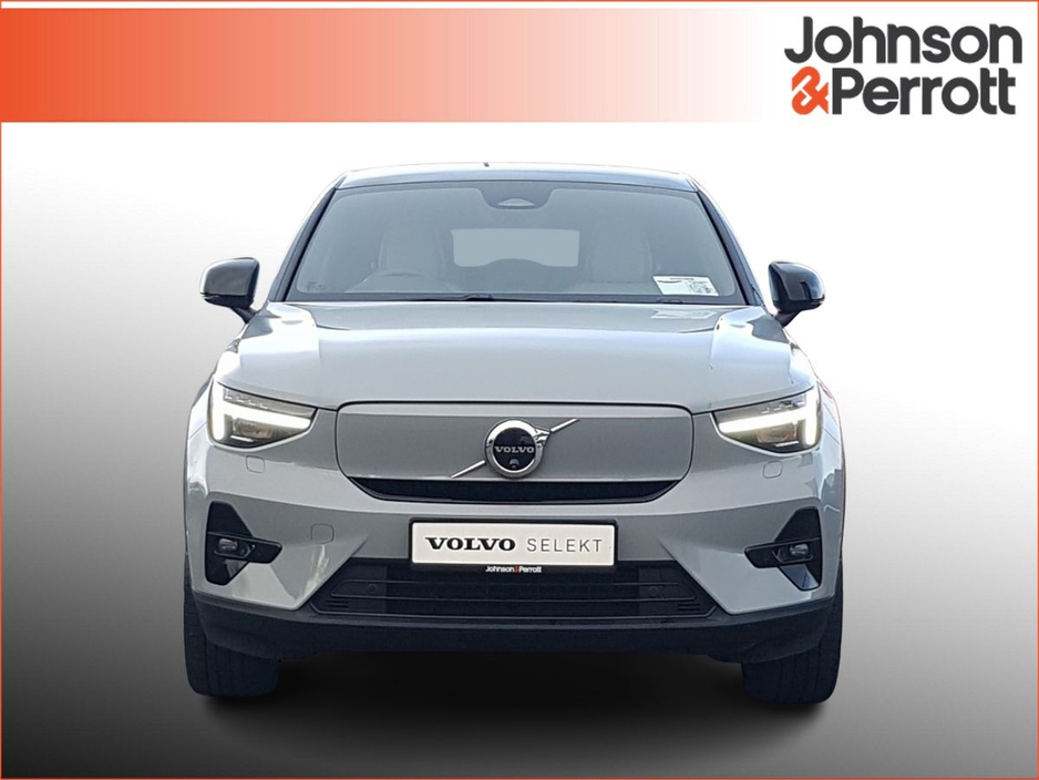 2025 Volvo EC40 - image 4