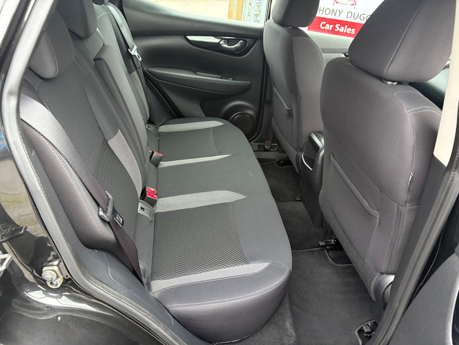 2020 Nissan Qashqai - image 11