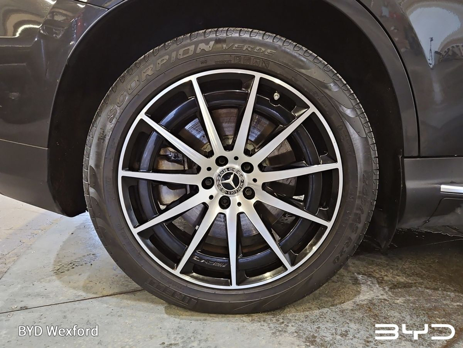 2024 Mercedes-Benz EQC EQC 400 4M AMG Line €48,975