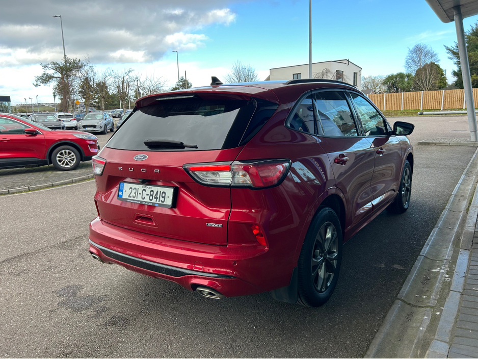 2023 Ford Kuga - image 5