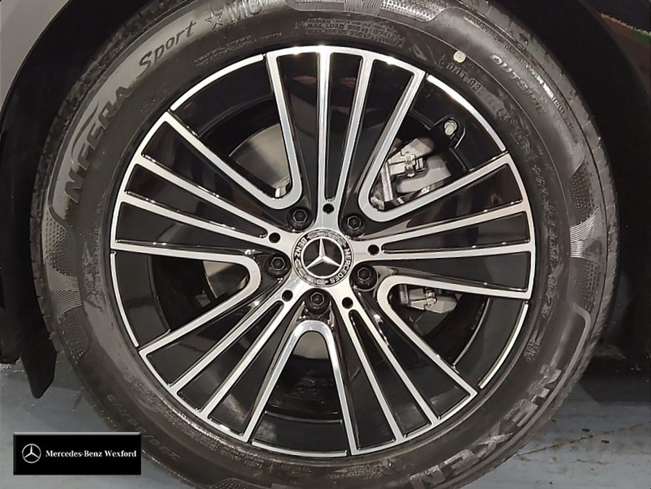 2026 Mercedes-Benz E Class E220D Avantgarde Plus with Upgraded Alloy €86,450