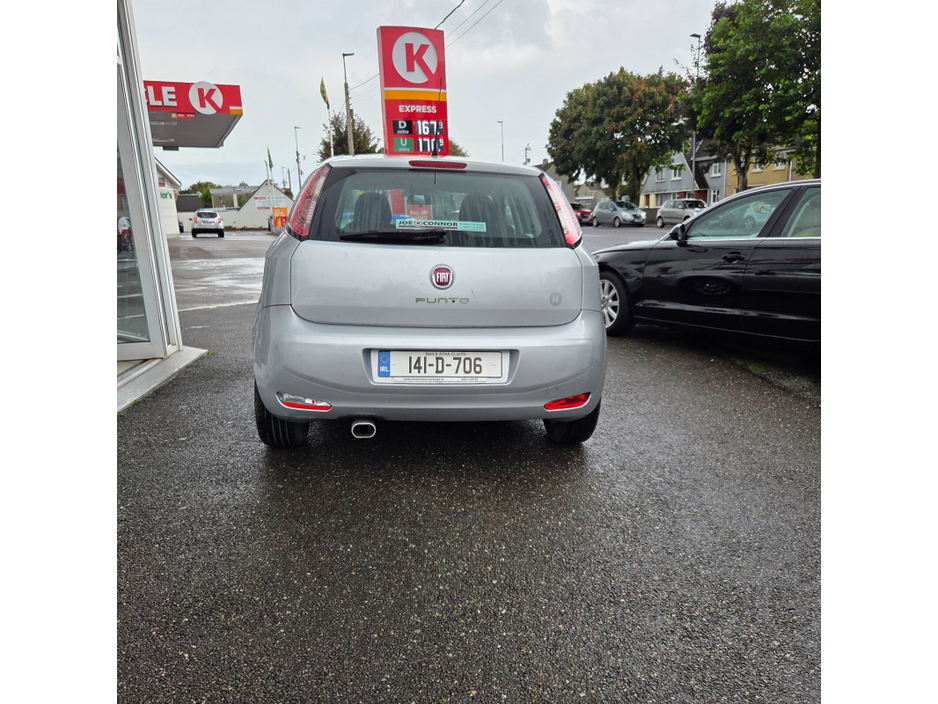 2014 Fiat Punto  €6,999