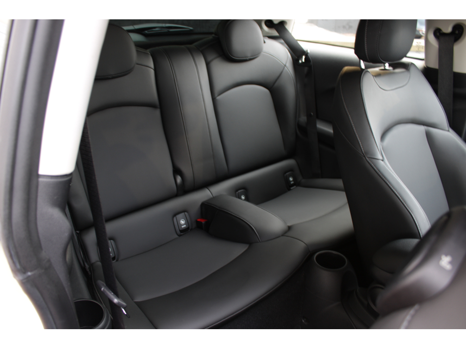 2019 MINI Cooper 1/5D COOPER SPORT EDITION WITH ONKLYB 79,000KM'S // WHAT A CAR // HEATED LEATER RECARO TYPE SEATS // WELL WOTH VIEWING // BUY WITH CONFIDENCE AA AND SIMI APPROVED DEALER 2026 // FINANCE ARRNAGED // €17,950