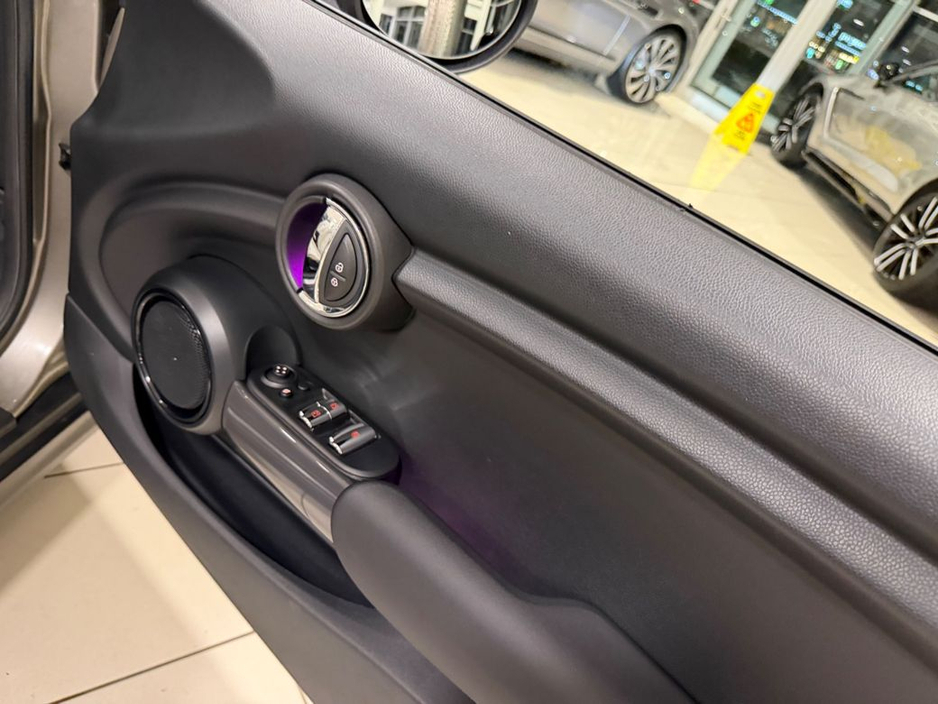 2018 MINI Convertible COOPER 1.5 PETROL=ONLY 25000 MILES//BEIGE LEATHER//182 D REG=JUST SERVICED=TAILORED FINANCE PACKAGES AVAILABLE=TRADE IN'S WELCOME €18,995