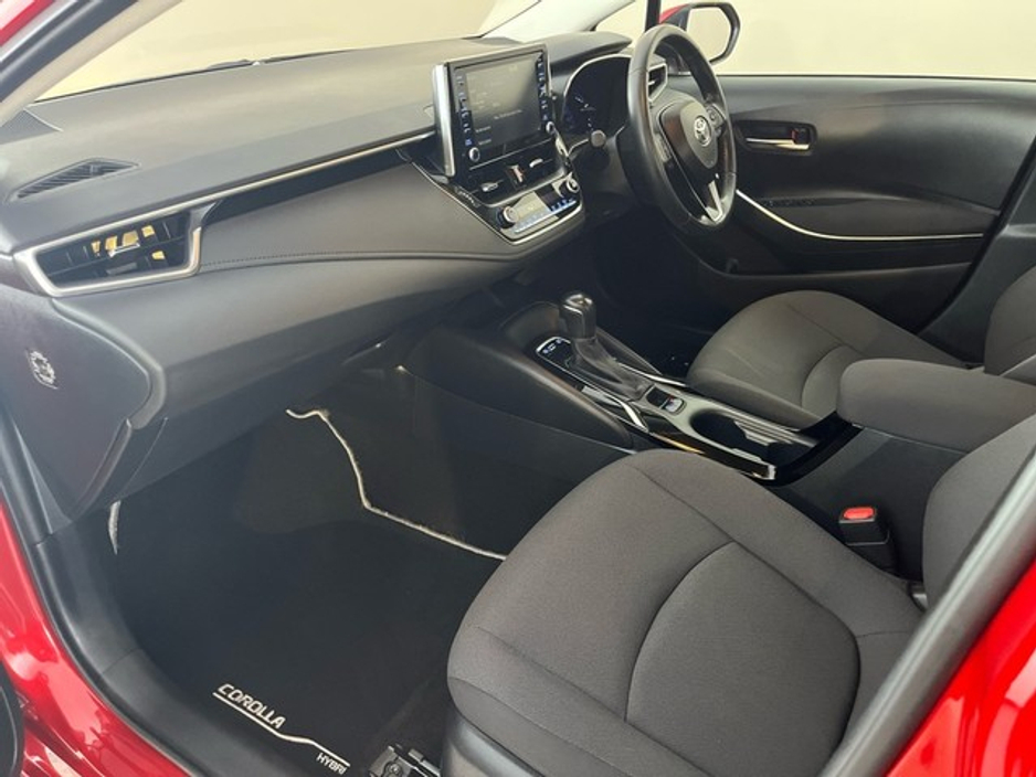 2022 Toyota Corolla COROLLA HYBRID LUNA SALOON 4DR AUTO €25,950