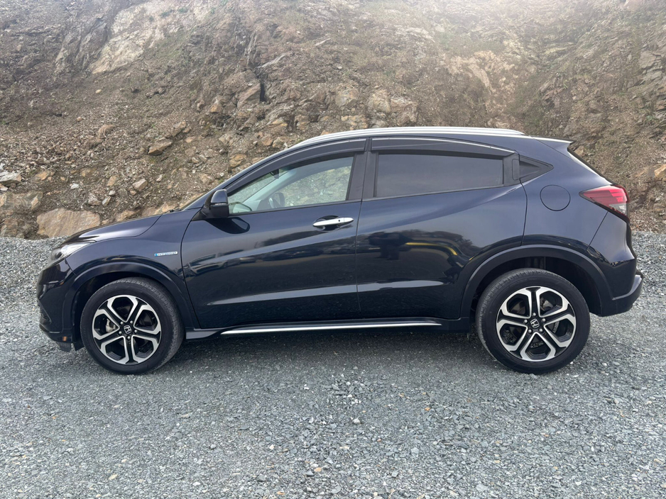 2020 Honda Vezel - image 5