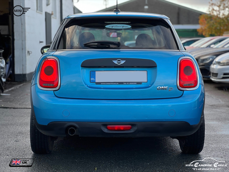 2015 MINI Cooper - image 13