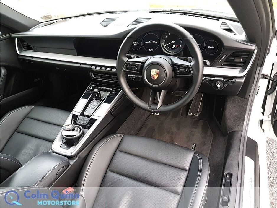 2021 Porsche 911 Carrera €147,995