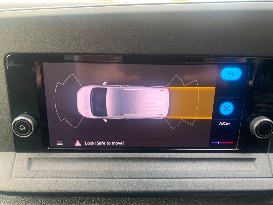 2023 Volkswagen Caddy Maxi LIFE 2.0 TDI DSG 7 SEATER // GREAT CONDITION // ONE OWNER // DOCUMENTED SERVICE HISTORY // 02/27 NCT AND €210 ROAD TAX // €38,950