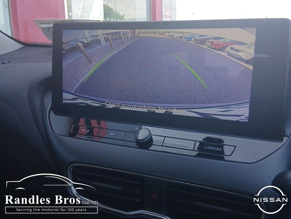 2025 Nissan Juke - image 17