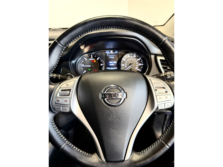 2016 Nissan Qashqai - image 11