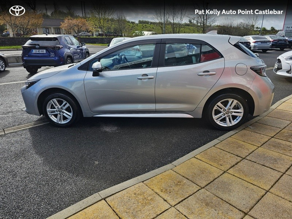 2022 Toyota Corolla - image 17