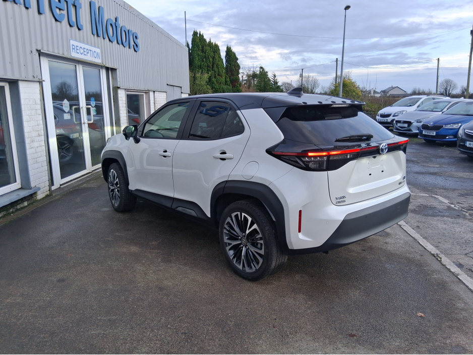 2021 Toyota Yaris Cross 1.5 hybrid €21,995