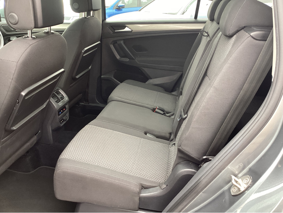 2018 Volkswagen Tiguan Allspace - image 19