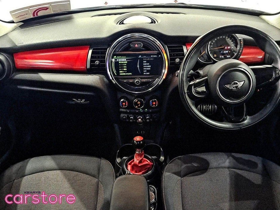 2016 MINI Hatch - image 11