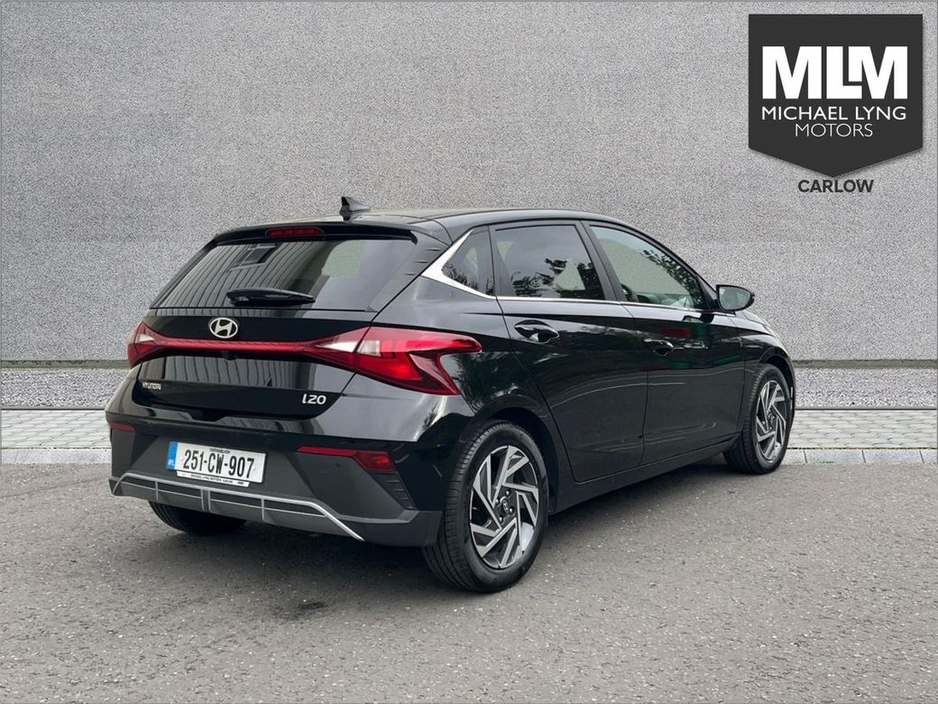 2025 Hyundai i20 i20 Deluxe Plus €23,995