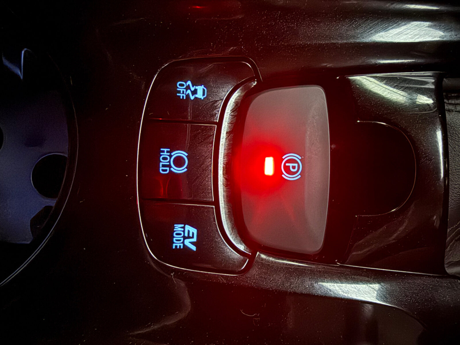 2018 Toyota C-HR - image 18