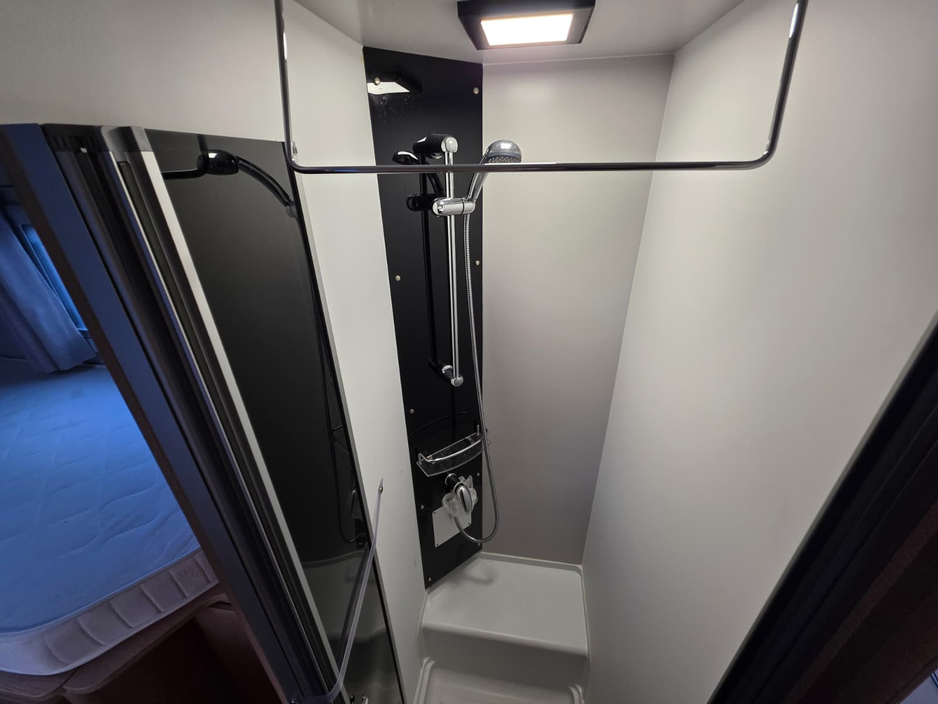 2025 Ford Transit - image 35